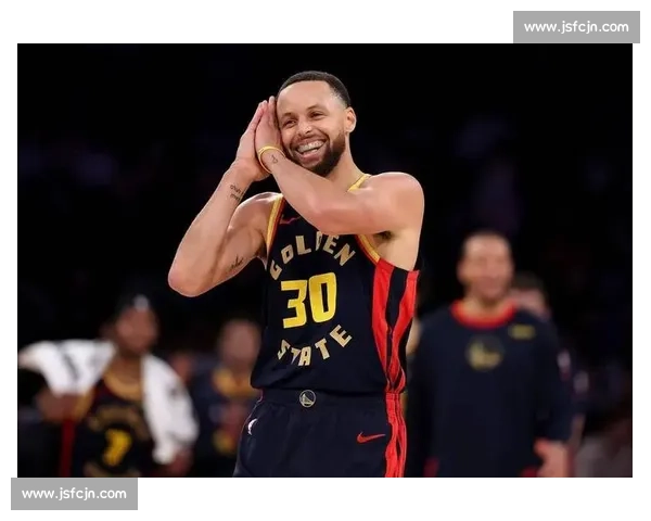 詹姆斯 5.8 亿登顶!库里 5.36 亿紧追,杜兰特 5.12 亿第六,NBA 历史收入榜 TOP20 解析 詹姆斯 5.8 亿登顶!库里 5.36 亿紧追,杜兰特 5.12 亿第六,NBA 历史收入榜 TOP20 解析