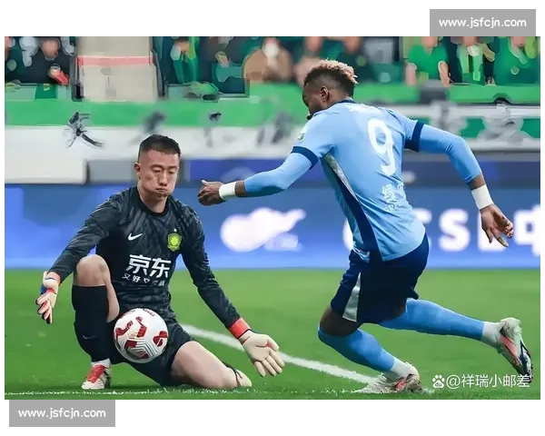 北京国安对决春武里展现亚洲足球激烈碰撞两队全力争胜助力亚冠梦想 北京国安对决春武里展现亚洲足球激烈碰撞两队全力争胜助力亚冠梦想