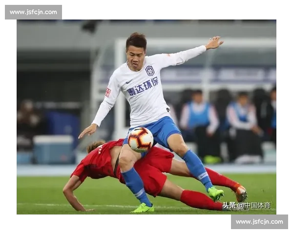 大连一方迎战天津泰达中超关键之战看点与走势前瞻全面解析深度 大连一方迎战天津泰达中超关键之战看点与走势前瞻全面解析深度